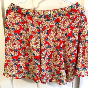 Cute spring mini skirt